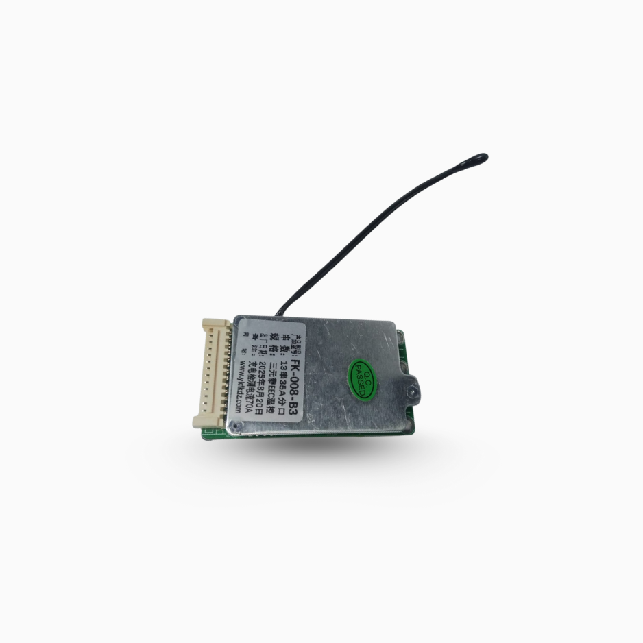 Pieces-2025-12-15T153604.856.png BMS 13s 35Ah M41 tank – Image 1