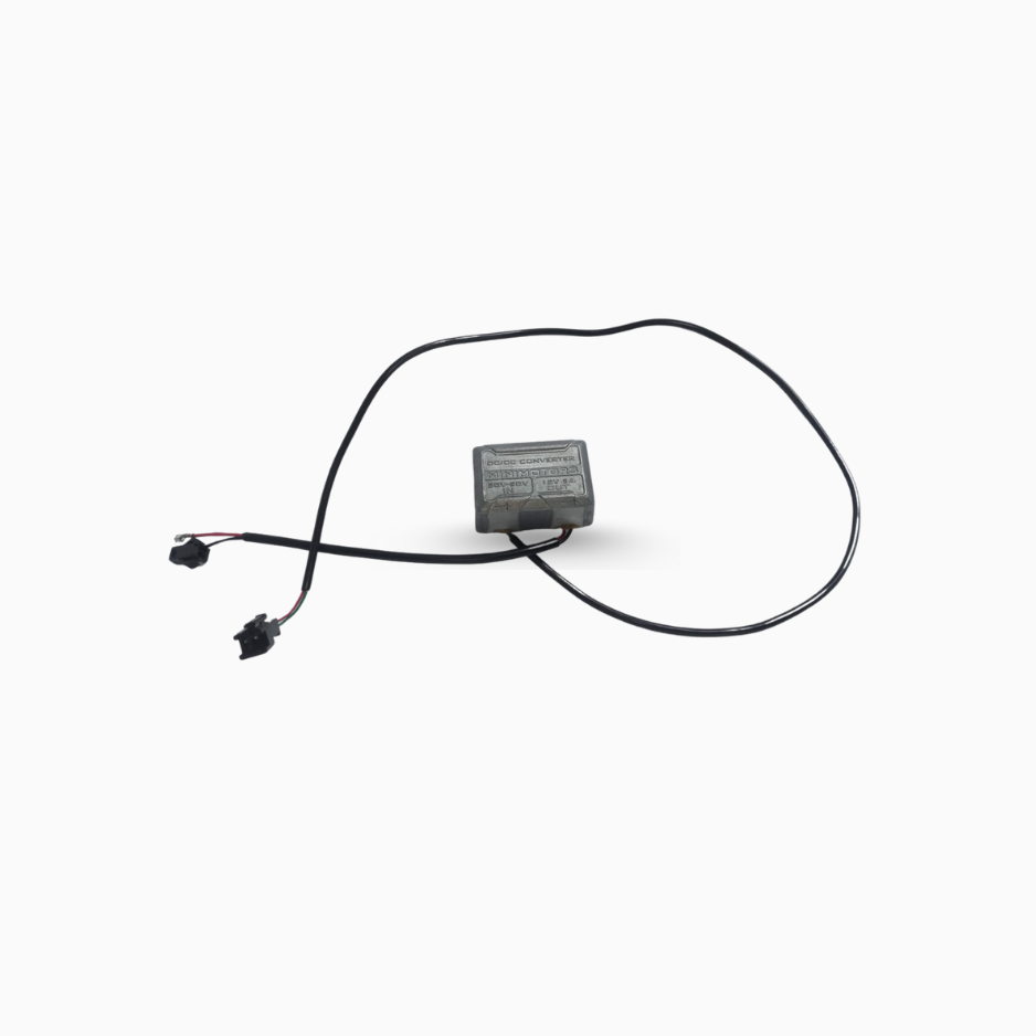 Pieces-2025-12-29T174329.732.png Convertisseur 12V 5A Pop arrière – Image 1